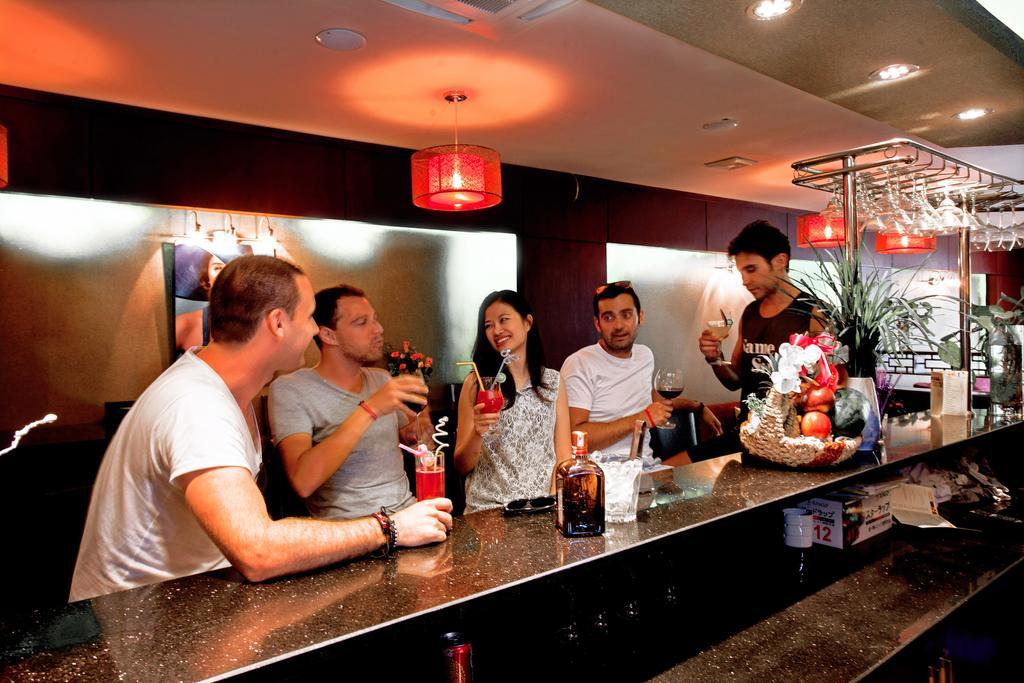 河内奖章酒店 外观 照片
